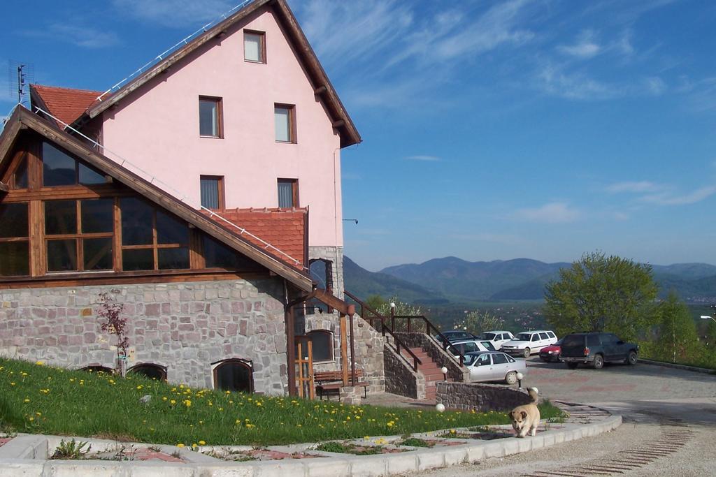 Hotel Sofia Bran  Exterior photo